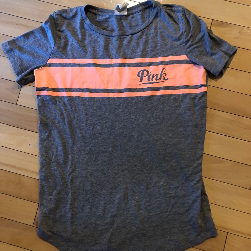 Pink short sleeve shirt